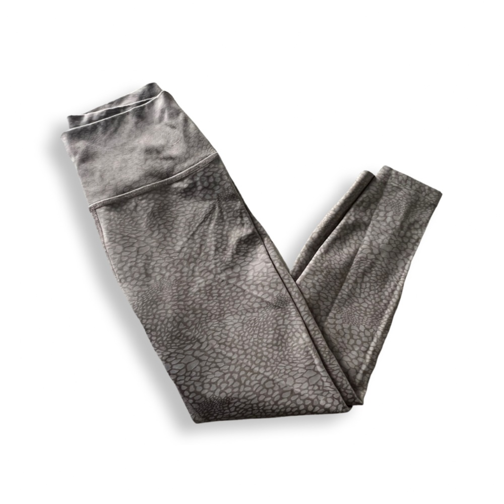 Beyond Yoga Print High Waisted Capri Legging